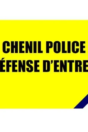 Panneau "Chenil police - Défense d’entrer" Bon Plan